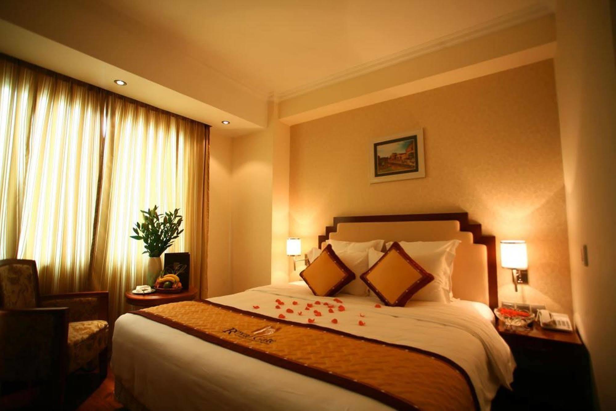 Royal Gate Hotel Ханой Экстерьер фото