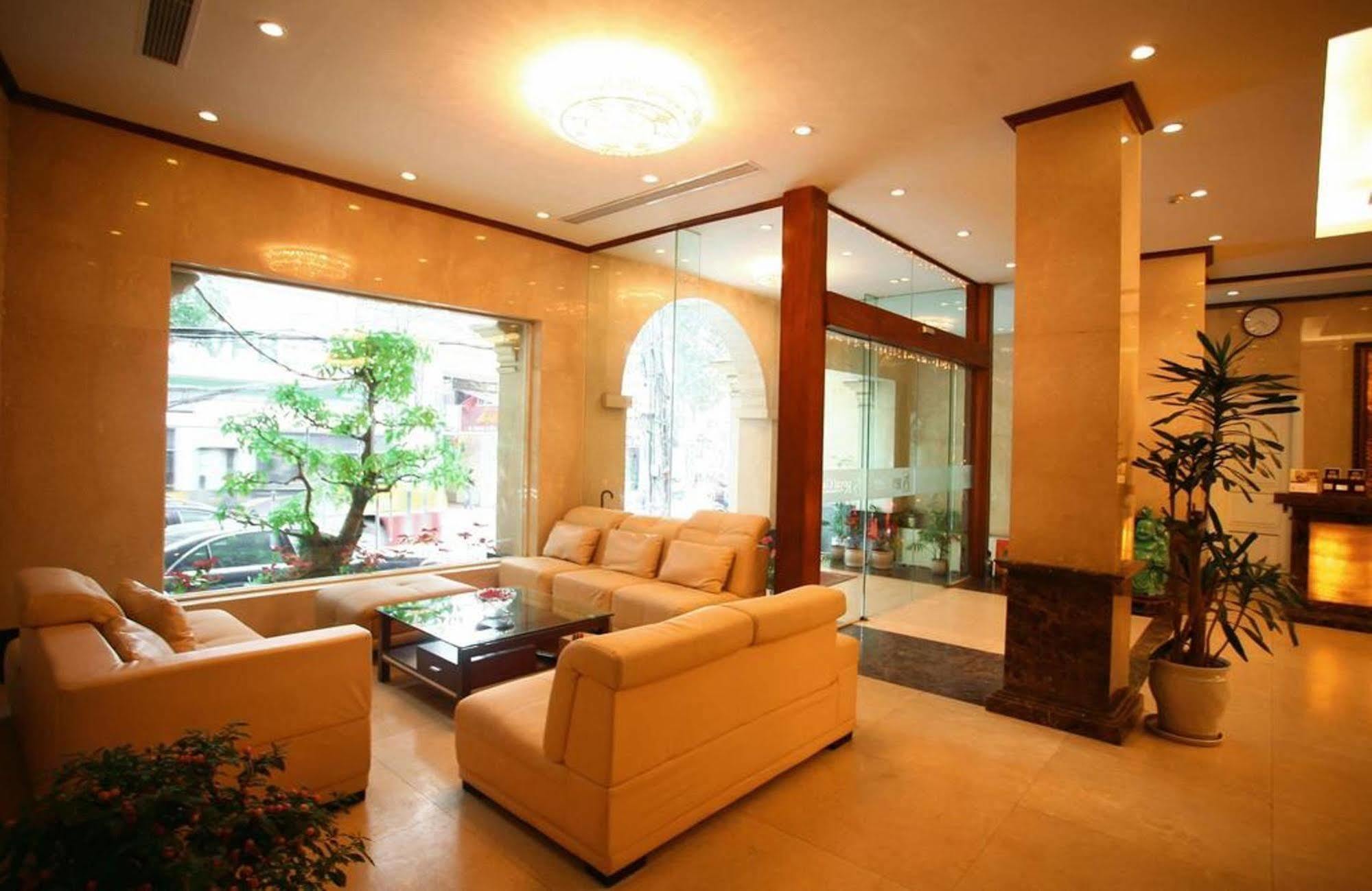 Royal Gate Hotel Ханой Интерьер фото